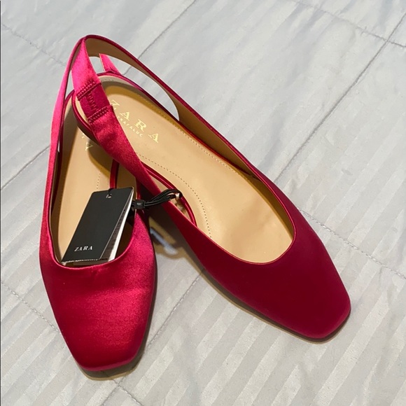 Zara Shoes - Zara satin flats